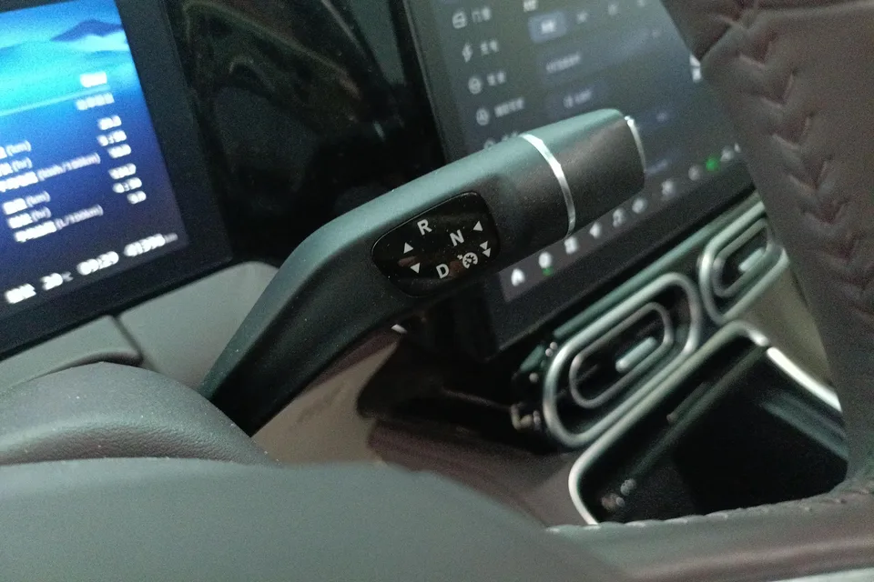 Leapmotor Zero running C11 Zero running C11 Extended Range 200 Comfort Edition 2023 — thumbnail 4