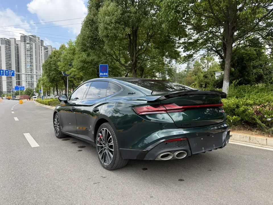 MG 7 MG7 2.0T Automatic Beauty Hunter Premium Edition 2023 — thumbnail 2