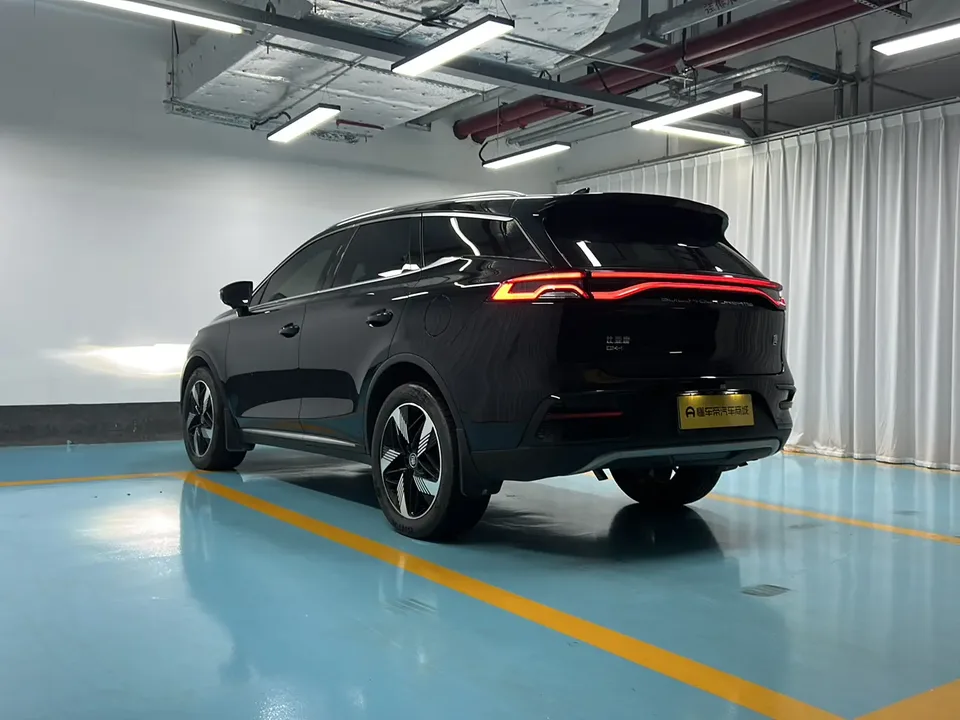 BYD Tang DM Tang DM DM-i Champion Edition 112KM Premium 2023 — thumbnail 2