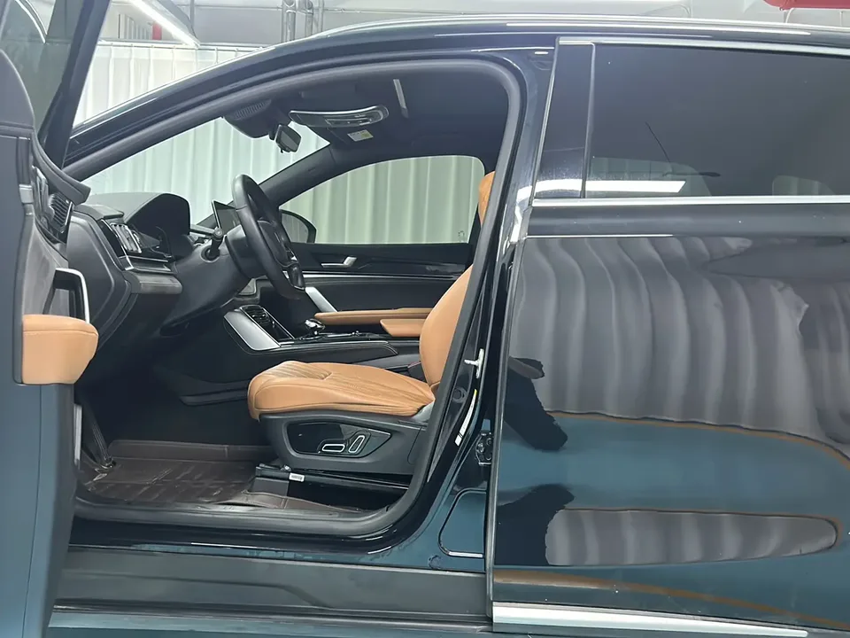 BYD Tang DM Tang DM DM-i Champion Edition 112KM Premium 2023 — thumbnail 5