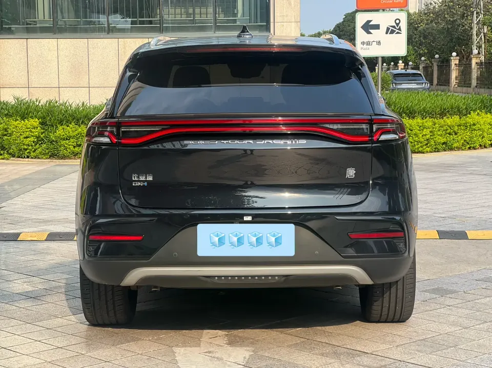 BYD Tang DM Tang DM DM-i Champion Edition 112KM Premium 2023 — thumbnail 2
