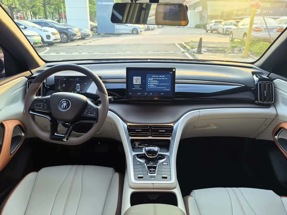 BYD Song Pro DM Song Pro DM DM-i 51km Luxury 2022 — thumbnail 3
