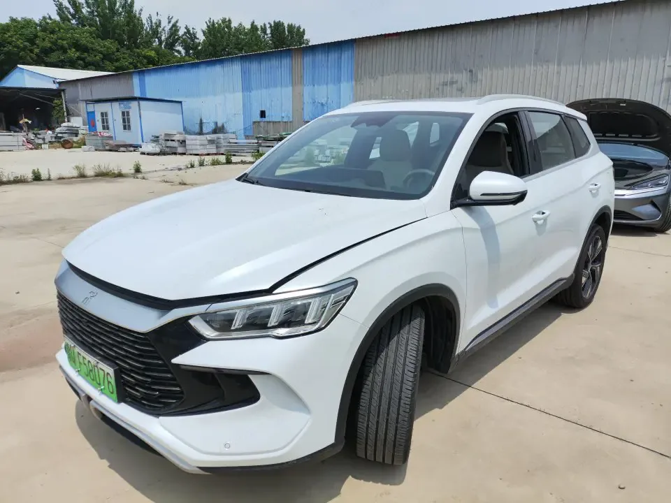 BYD Song Pro DM Song Pro DM DM-i Honor Edition 110km Surpassing Edition 2024 — фото 1, купить с доставкой в Москву
