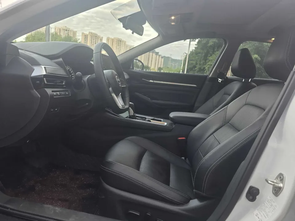Nissan Altima Teana Teana 2.0L XL-TLS Enjoy Edition 2022 — thumbnail 3