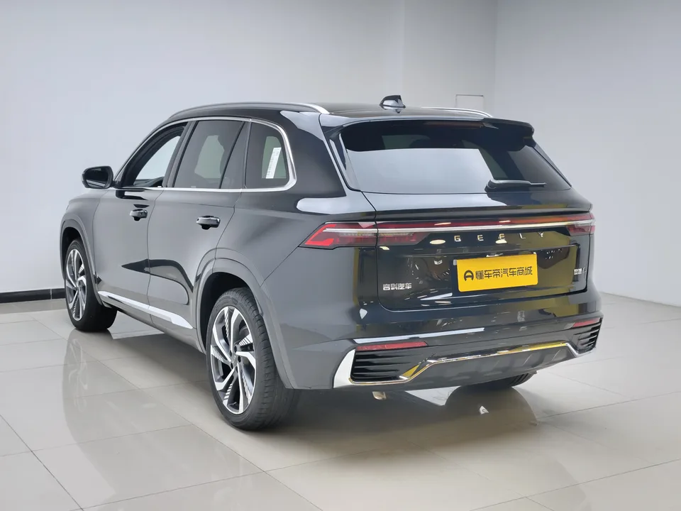 Geely Monjaro Xingyue L 2.0TD High Power Automatic 2WD Skyline Edition 2024 — миниатюра 2
