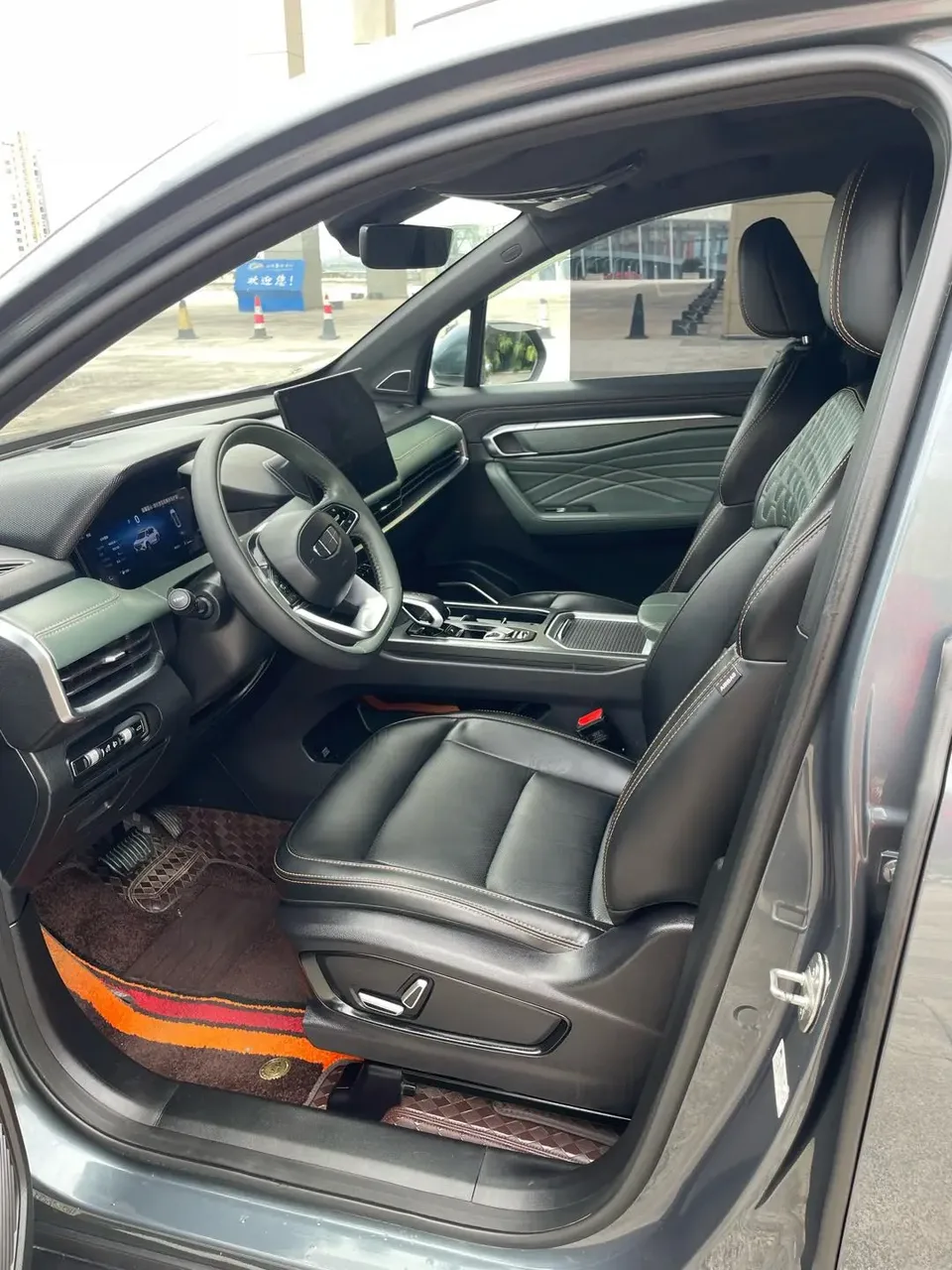 Geely Okavango Haoyue L 2.0TD DCT Flagship 2024 — thumbnail 3