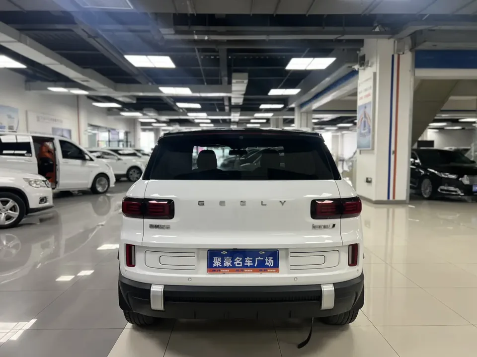 Geely ICON ICON Geely ICON 2023 1.5TD Chocolate Edition 2023 — thumbnail 2