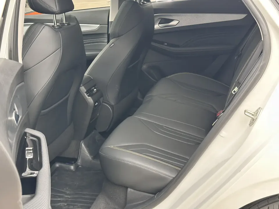 Geely Binrui Binrui Binrui COOL 1.5T DCT Champion Edition 2024 — thumbnail 5