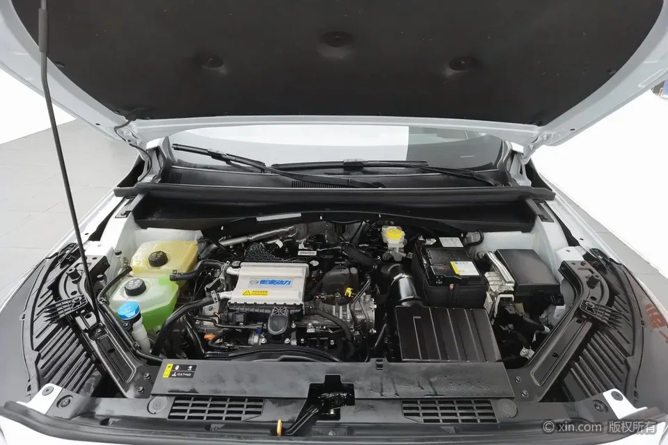 GAC Trumpchi GS4 Trumpchi GS4 MAX 1.5TGDI Ultimate Edition 2024 — thumbnail 2