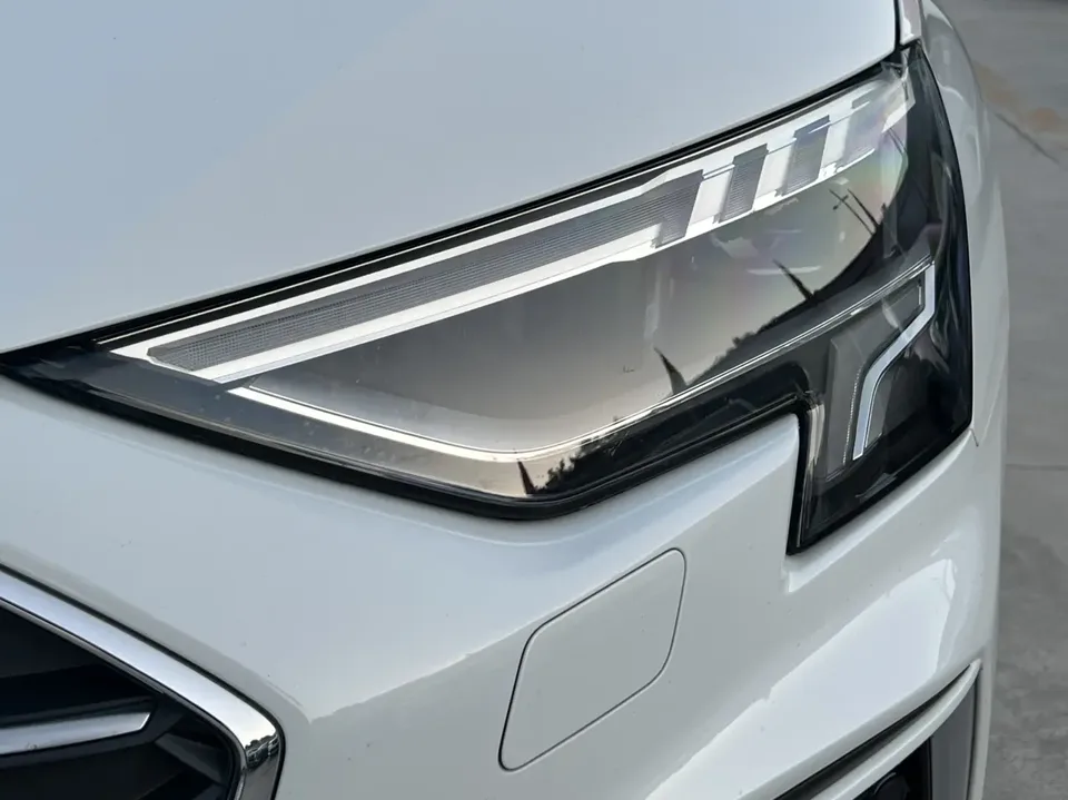 Audi A3 A3 A3L Limousine 35 TFSI Fashion Sports 2022 — миниатюра 2