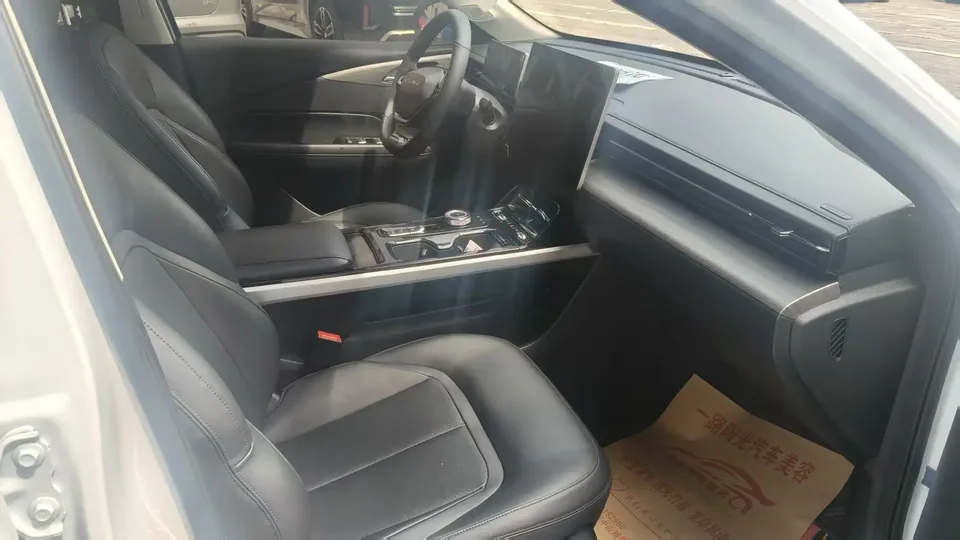 Wuling Starlight EV Wuling Starlight EV Co-creation version 510 advanced version 2024 — миниатюра 5