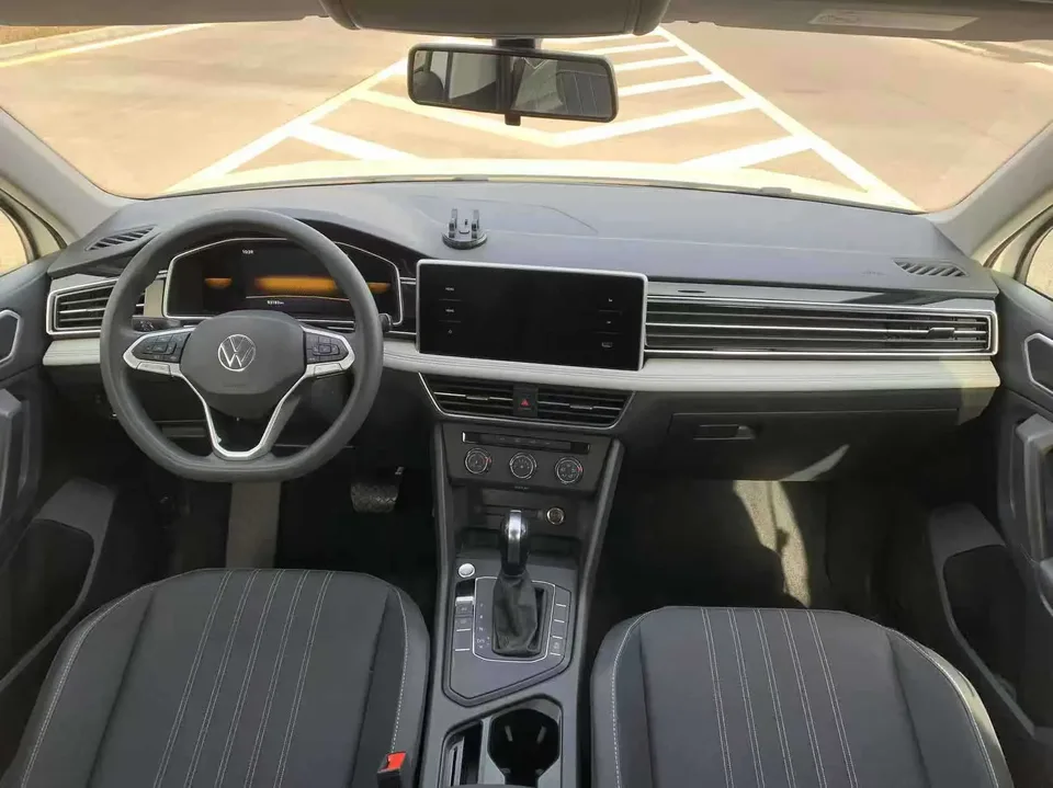 Volkswagen Tiguan L Tiguan L 330TSI Automatic 2WD Comfort Edition 2022 — thumbnail 3