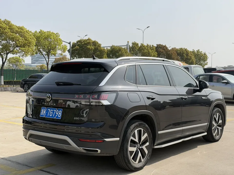 Volkswagen Tayron Tanyue 280TSI 2WD Luxury Plus Advanced Edition 2023 — thumbnail 2