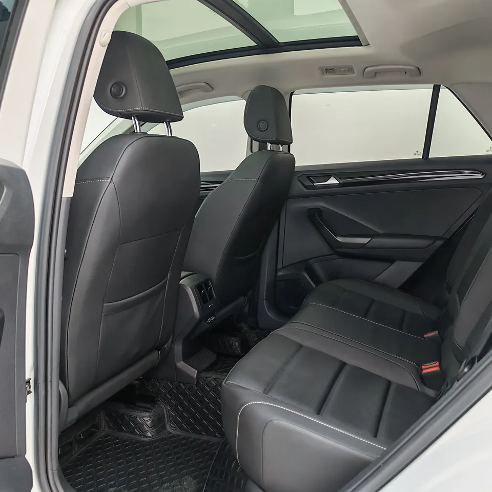 Volkswagen T-Roc TANG 280TSI DSG 2WD Comfort PLUS 2022 — thumbnail 5