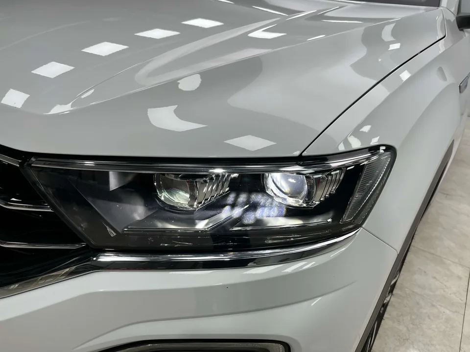 Volkswagen T-Roc TANG 280TSI DSG 2WD Comfort PLUS 2022 — thumbnail 2