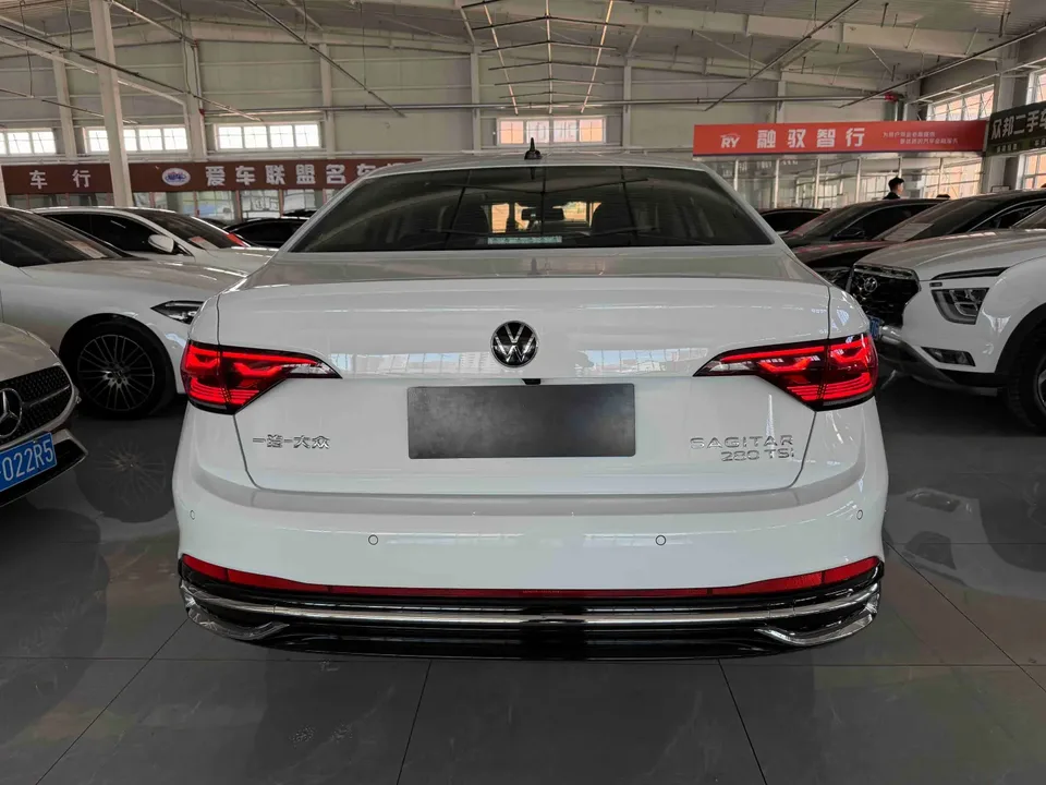 Volkswagen Sagitar Sagitar 280TSI DSG Beyond Edition 2023 — thumbnail 2