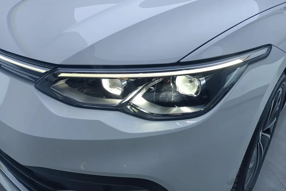 Volkswagen Golf facelift 280TSI DSG Pro 2023 — thumbnail 5