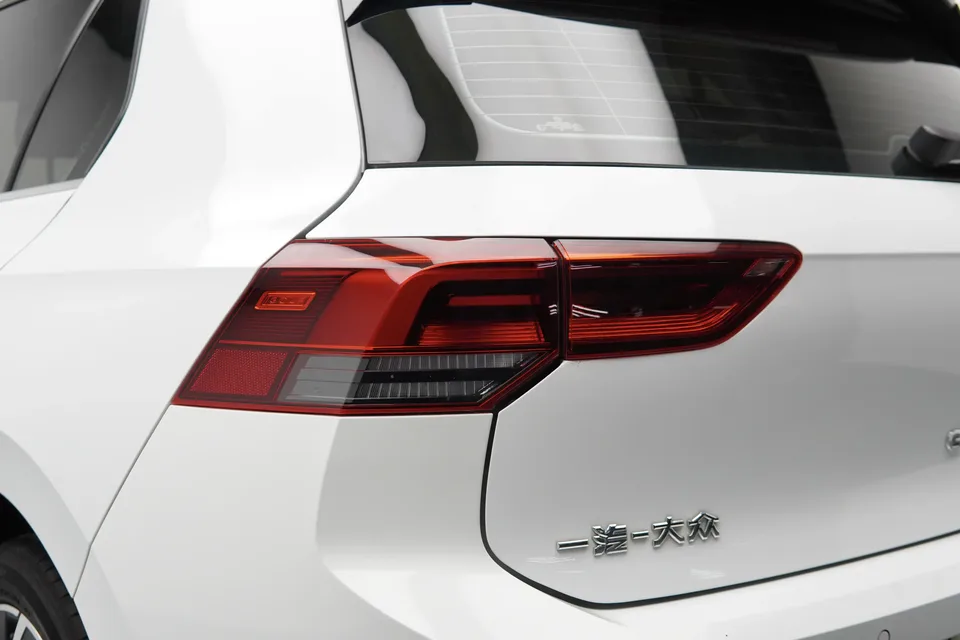 Volkswagen Golf golf 2023 280TSI DSG Pro 2023 — thumbnail 4
