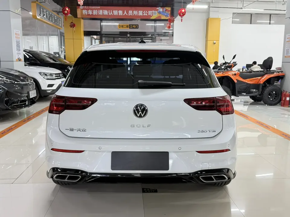 Volkswagen Golf golf 2023 280TSI DSG R-Line Lite 2024 — thumbnail 2