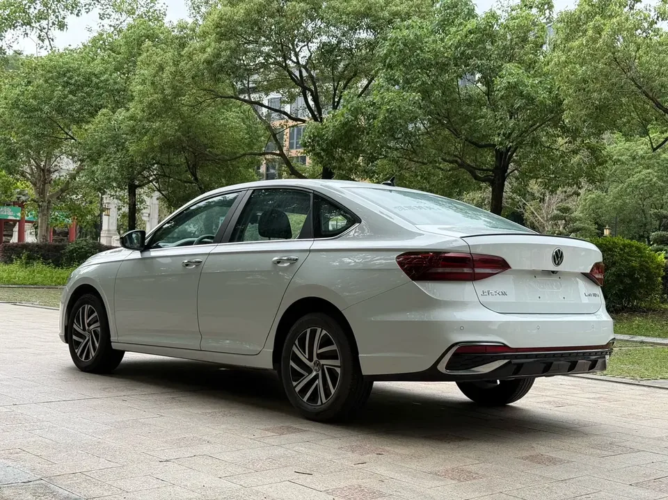 Volkswagen Lavida Lavida 2024 300TSI DSG Starry Sky Leading Edition 2024 — thumbnail 5