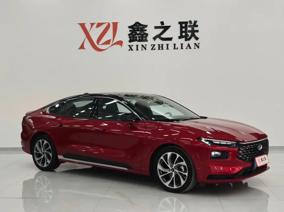 Ford Mondeo Mondeo EcoBoost 245 Extreme 2025 — миниатюра 3