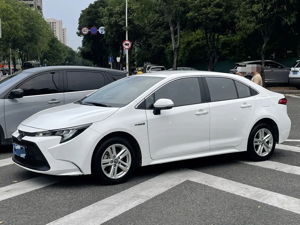 Toyota Levin Lei Ling TNGA 1.5L Progressive Edition 2023 — photo 1, buy with delivery to Moscow