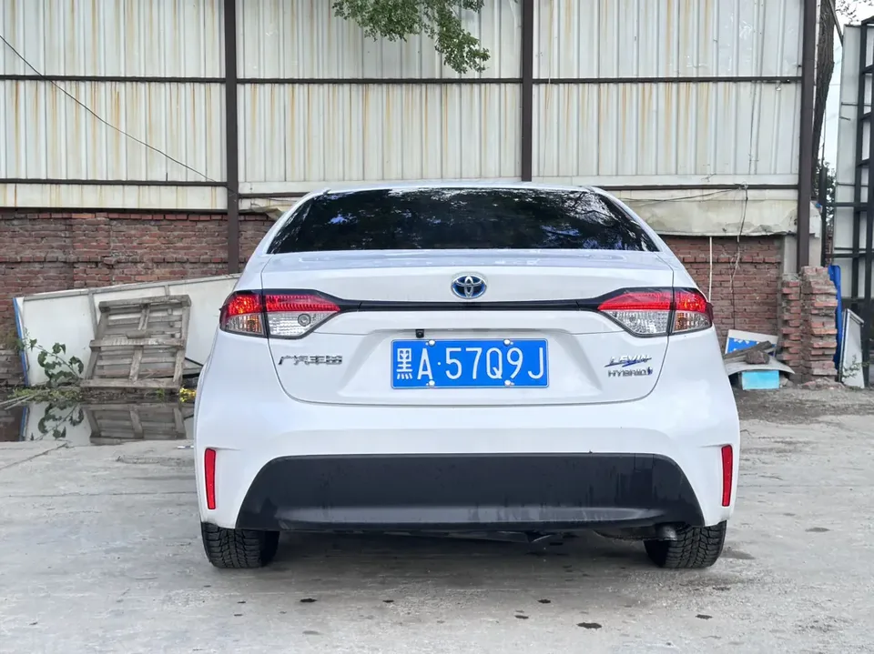 Toyota Levin Lei Ling Hybrid 1.8L Knight Edition 2024 — миниатюра 2