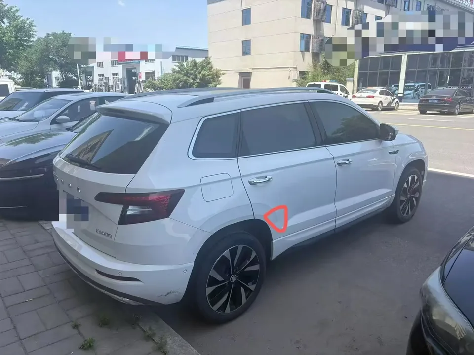 Skoda Karoq Korok TSI280 Smart Edition 2022 — thumbnail 4