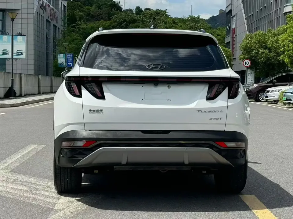 Hyundai tucson l Tucson Tucson 2023 Tucson L 1.5T DLX 2WD Luxury Edition 2023 — thumbnail 2