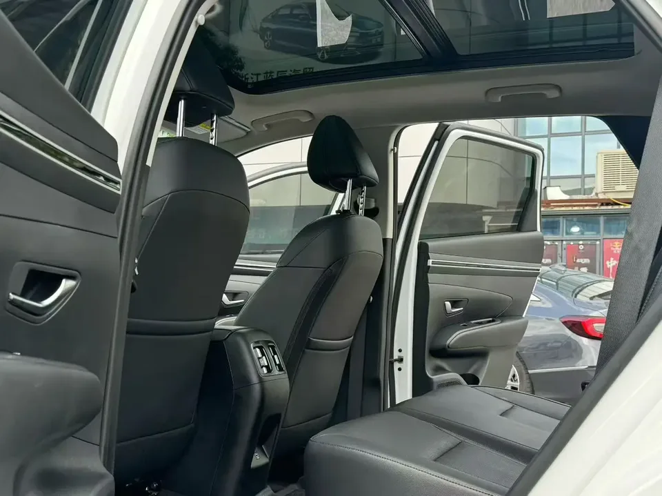 Hyundai tucson l Tucson Tucson 2023 Tucson L 1.5T DLX 2WD Luxury Edition 2023 — thumbnail 3