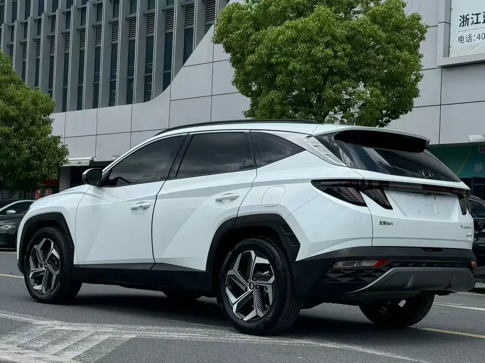 Hyundai tucson l Tucson Tucson 2023 Tucson L 1.5T DLX 2WD Luxury Edition 2023 — thumbnail 4