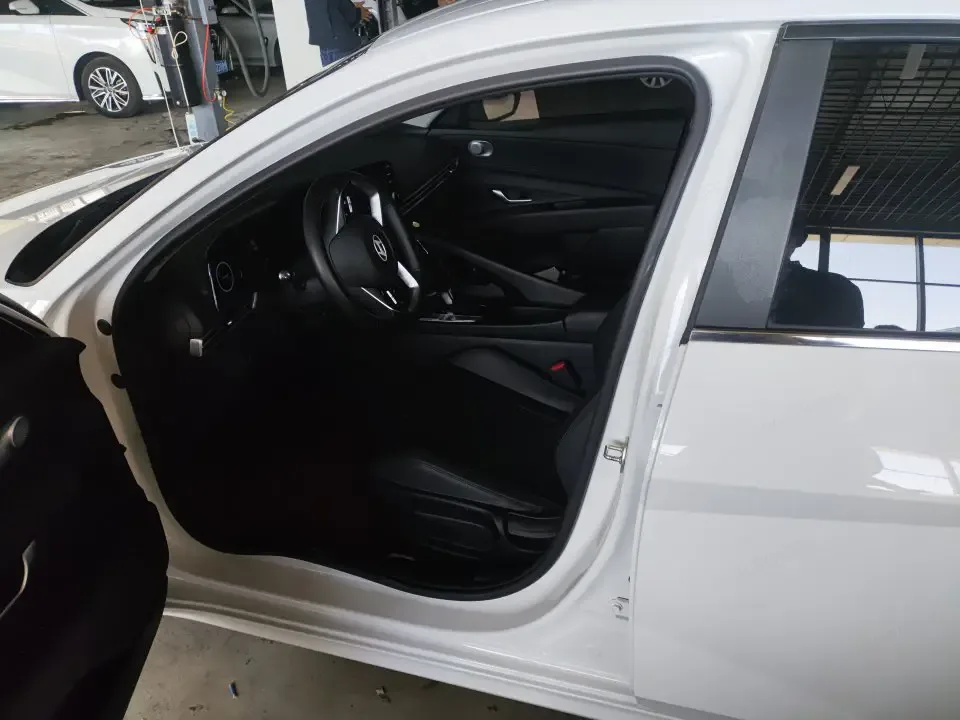 Hyundai Elantra Elantra 1.5L CVT GLX Elite Edition 2023 — thumbnail 5