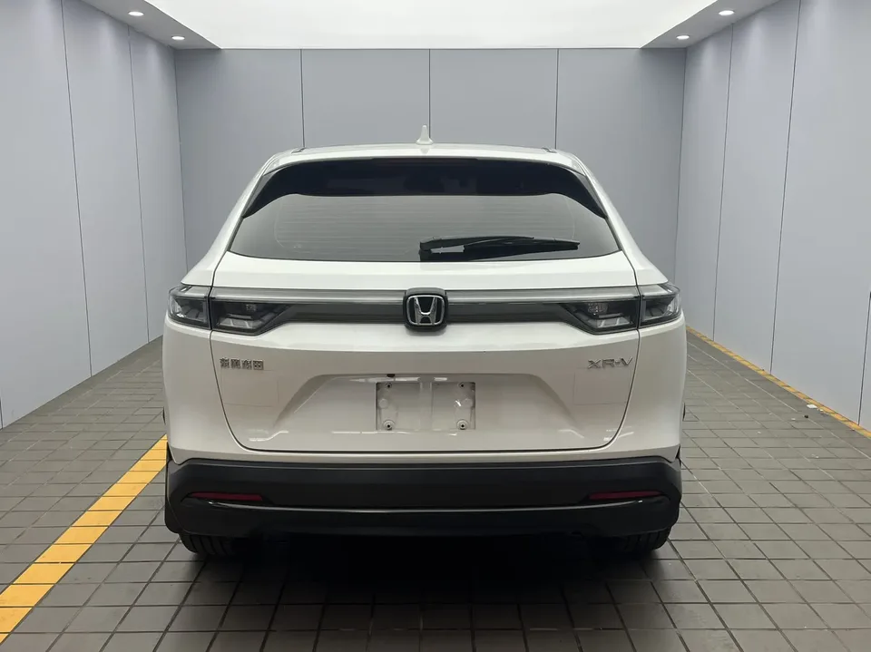Honda WR-V XR-V 1.5L CVT Heat Wave Edition 2023 — thumbnail 2