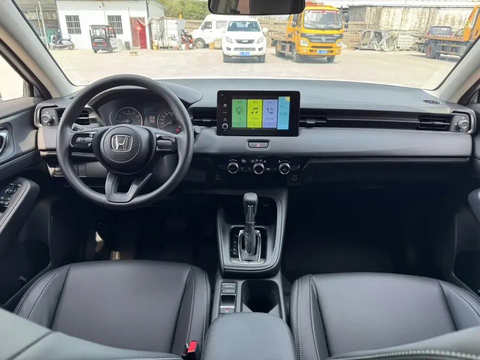 Honda VEZEL Binzhi 1.5L CVT Elite Edition 2023 — thumbnail 4