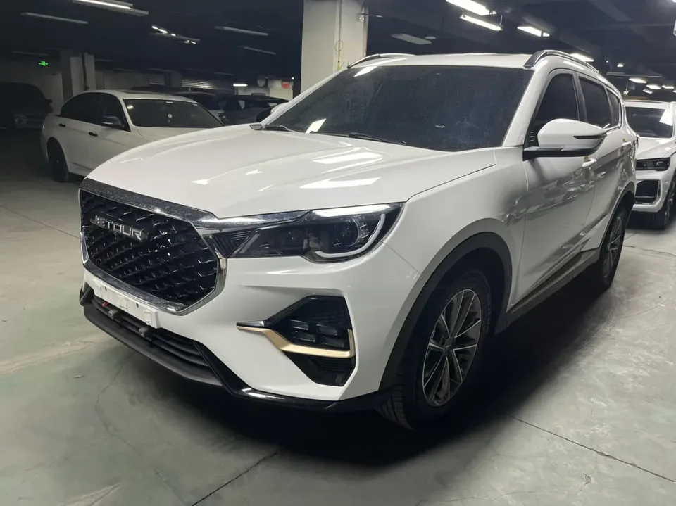 Jetour Jietu X70 Jietu X70 1.5T DCT Honor PRO 5-seater 2024 — photo 1, buy with delivery to Moscow