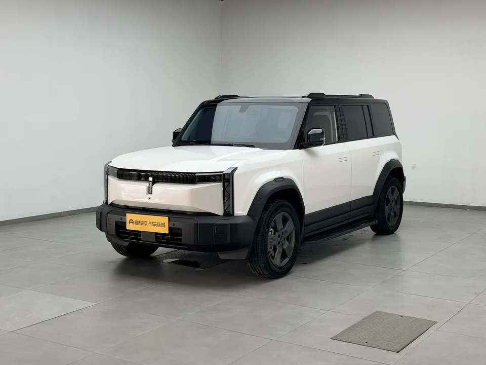 iCAR 03 iCAR 03 Two-wheel drive standard advanced version 2024 — photo 1, buy with delivery to Moscow
