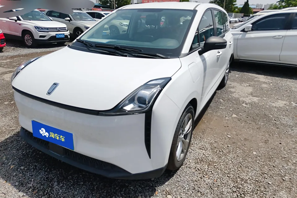 FAW Bestune NAT Pentium NAT PRO Smart Travel Edition 425KM 2023 — photo 1, buy with delivery to Moscow