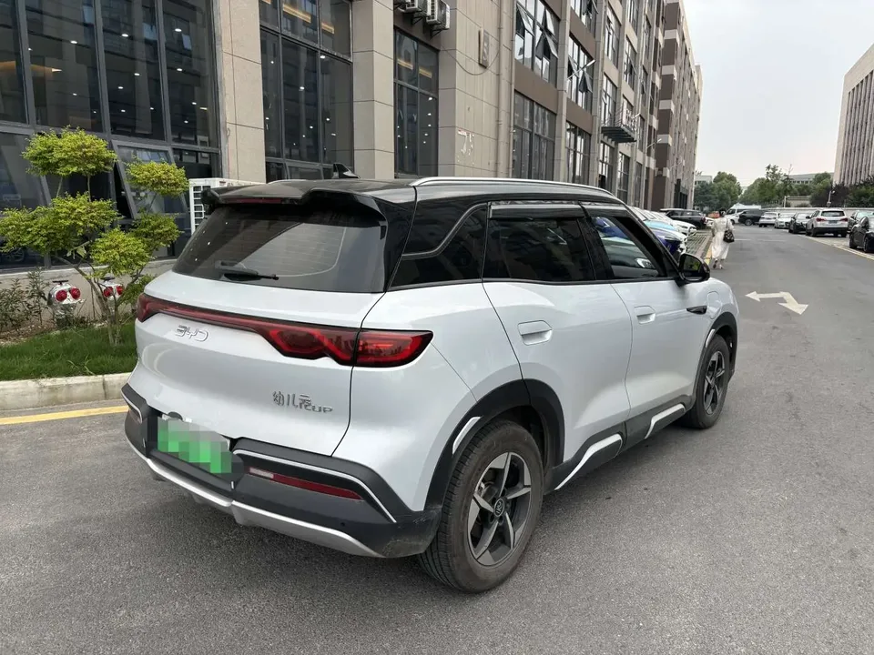 BYD Yuan Up Yuan UP 401KM Surpassing Type 2024 — thumbnail 2