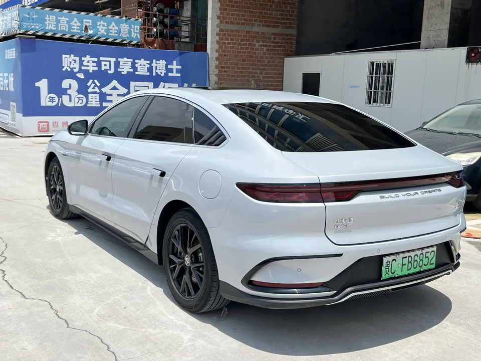 BYD Han DM Chinese DM DM-i 125KM Elite 2025 — thumbnail 2