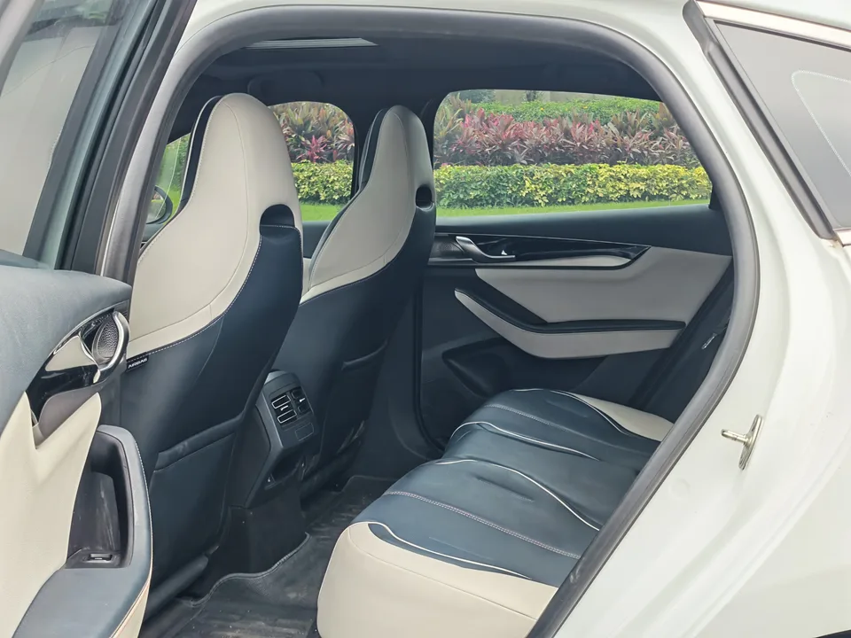 BYD Qin PLUS EV Qin PLUS EV 500KM Travel Edition 2023 — thumbnail 3