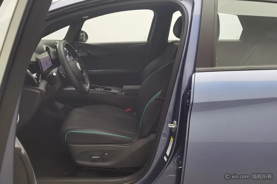BYD Dolphin dolphin Smart Driving Edition 420KM Free Edition 2025 — thumbnail 5