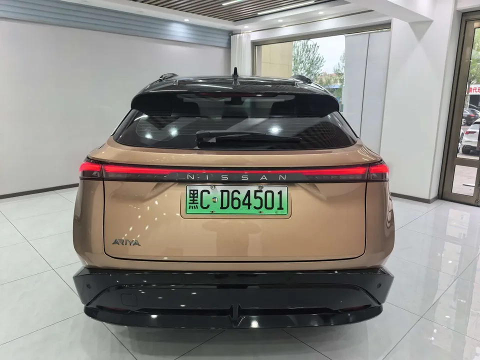 Nissan Ariya ARIYA ARIYA Two-wheel drive long-range top version 2022 — thumbnail 2