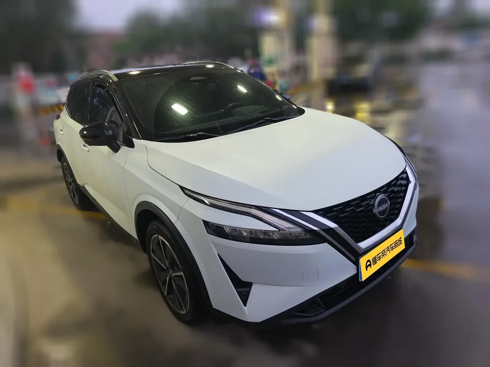 Nissan Qashqai Qashqai 1.3T flagship version 2023 — thumbnail 3