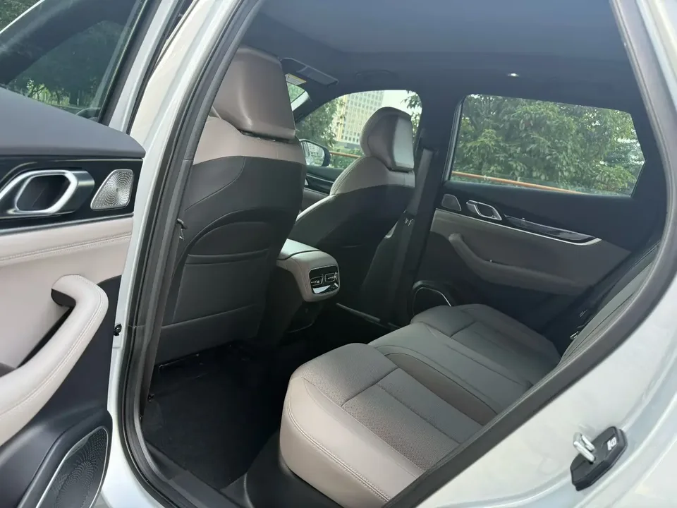 Geely Atlas L Boyue L Fourth generation 1.5TD DCT Sanhe 2025 — миниатюра 3