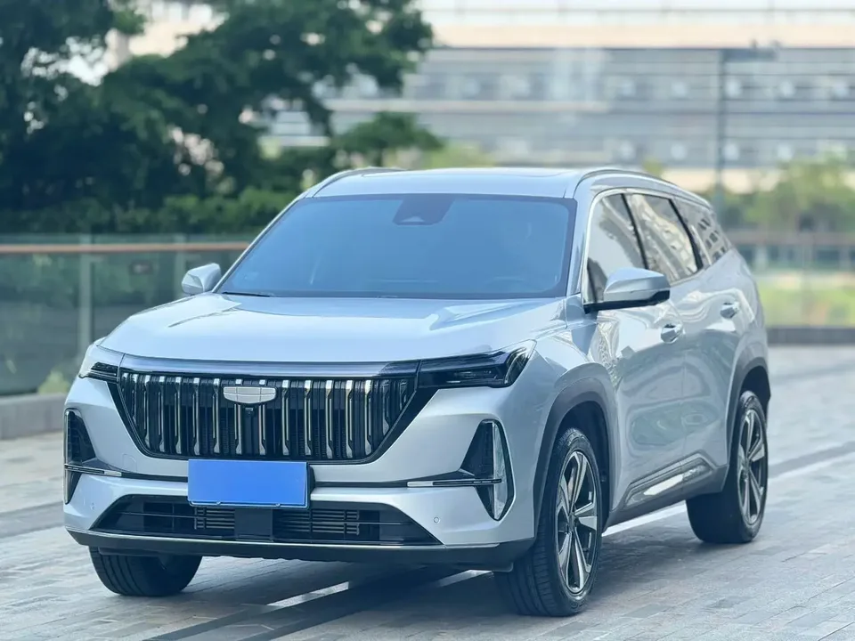 Geely Atlas L Boyue L Fourth generation 1.5TD DCT Sanhe 2025 — фото 1, купить с доставкой в Москву