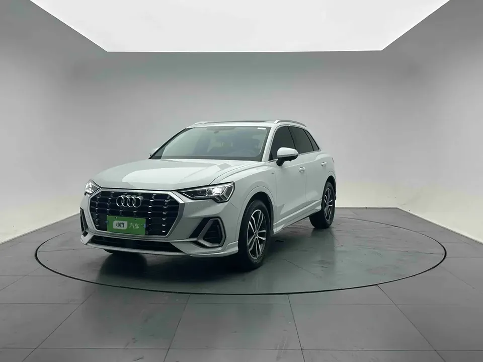 Audi Q3 Audi Q3 35 TFSI Progressive Dynamic 2022 — photo 1, buy with delivery to Moscow