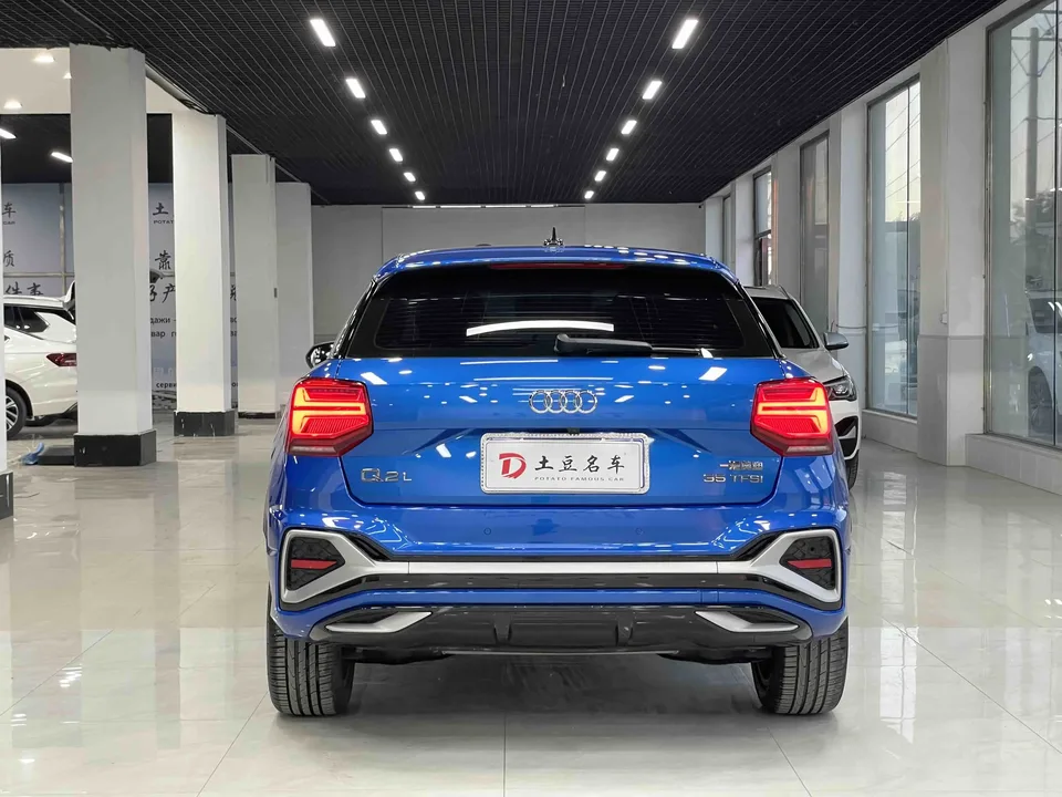 Audi Q2L Audi Q2L 35 TFSI Stylish Dynamic 2022 — миниатюра 2