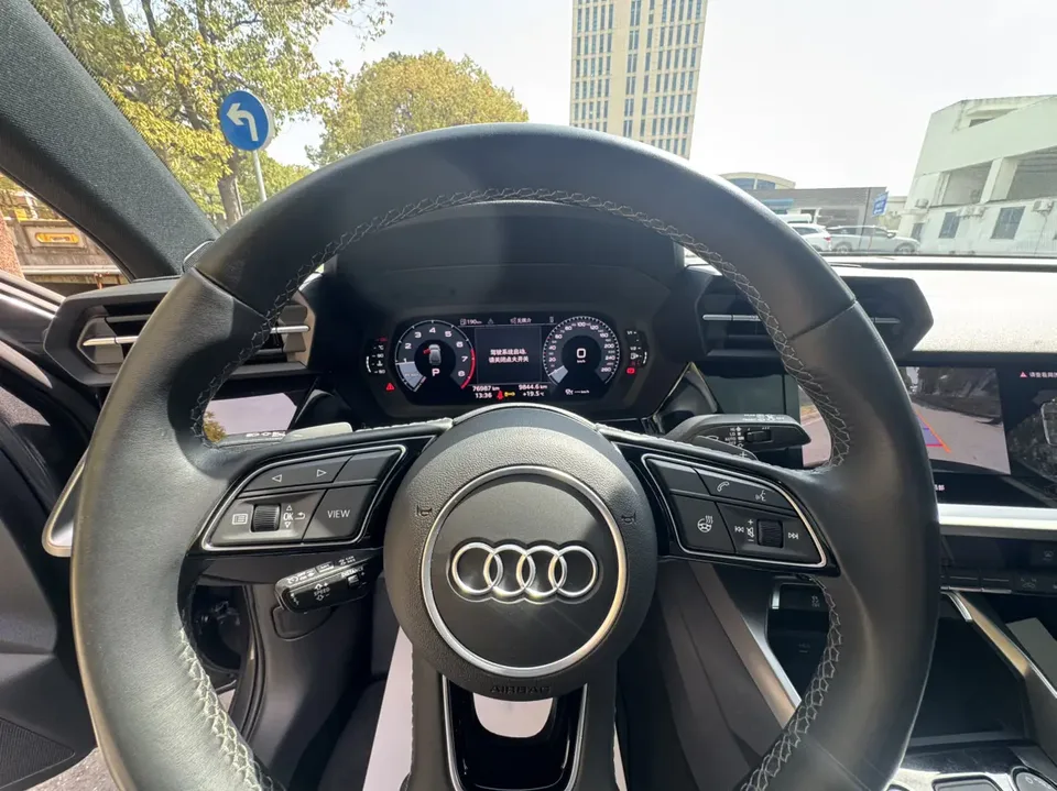 Audi A3 Audi A3 Sportback 35 TFSI Stylish and Elegant 2022 — thumbnail 4