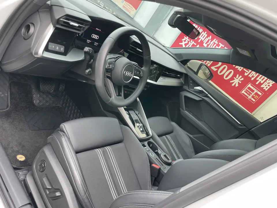 Audi A3 A3 A3L Limousine 35 TFSI Fashion Sports 2022 — миниатюра 3