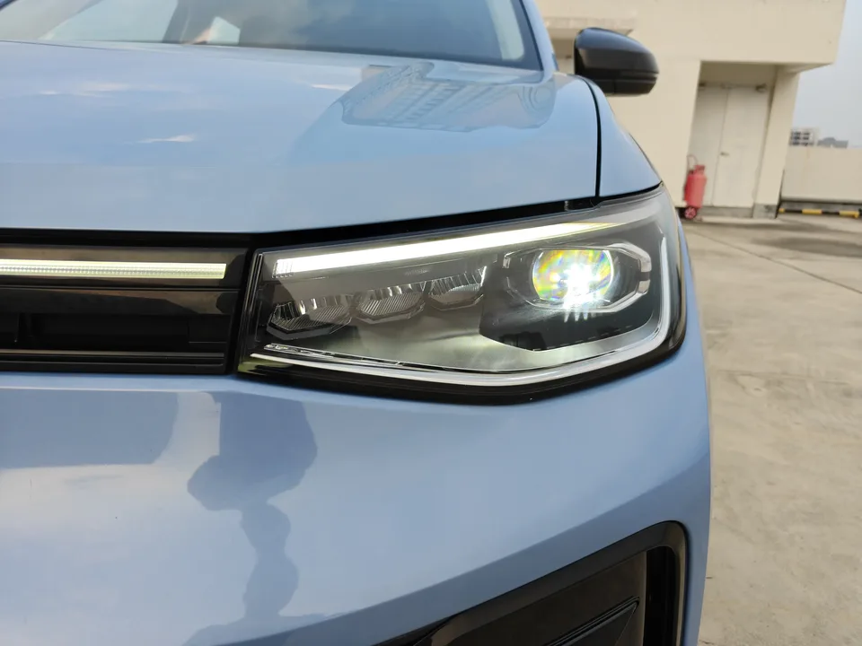Volkswagen Tharu tuyue New 300TSI Ruixiang Edition 2025 — thumbnail 3